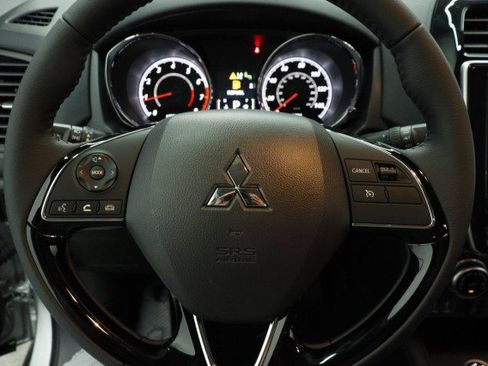 New 2026 Mitsubishi Outlander Sport SE AWD/4WD image 8