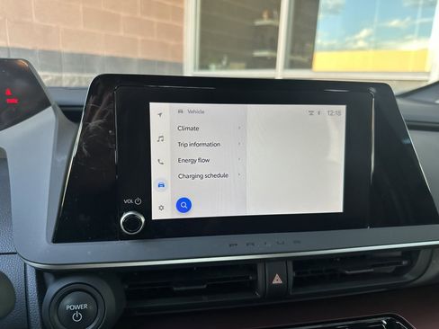 Used 2024 Toyota Prius Prime SE image 20