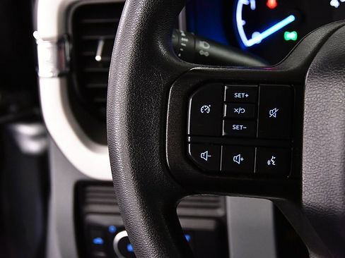 Used 2024 Ford F250 XLT image 24