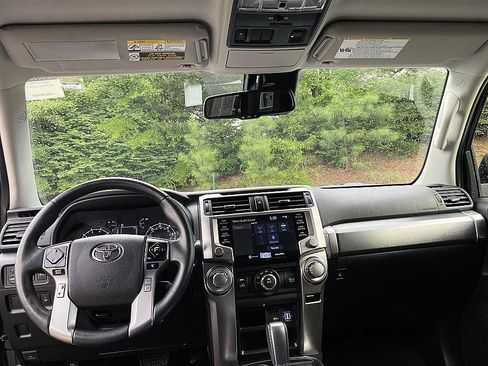 Certified 2022 Toyota 4Runner Trail Special Edition RWD image 18