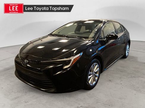 Used 2024 Toyota Corolla LE w/ LE Convenience Package image 1