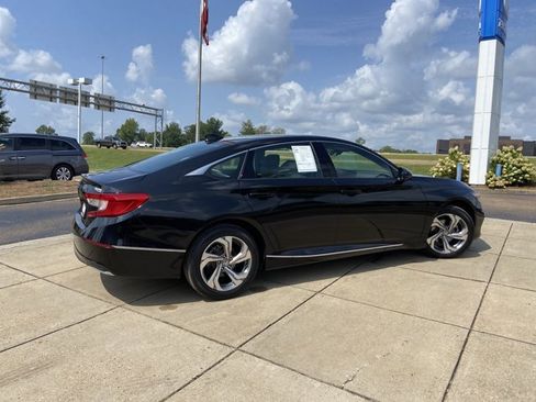 Used 2018 Honda Accord EX-L image 12