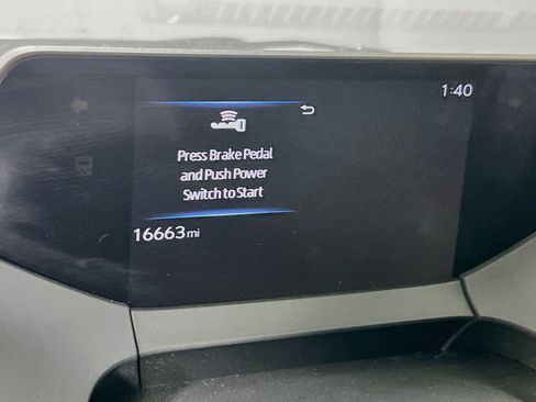 Used 2024 Toyota Prius Prime FWD image 12