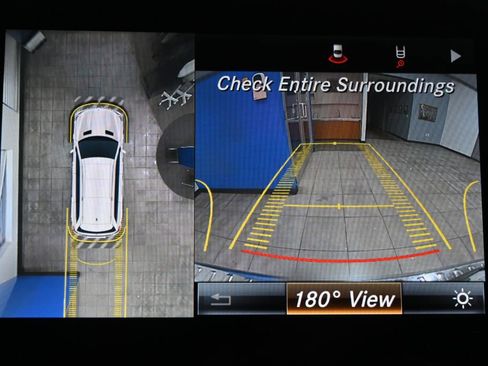 Used 2017 Mercedes-Benz GLS 450 4MATIC w/ Premium Package image 31