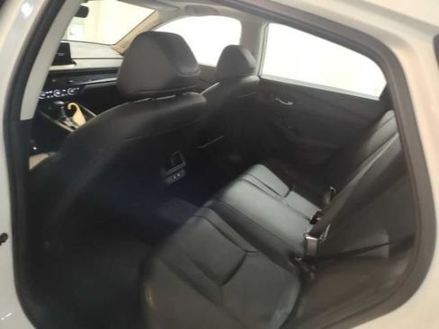 Used 2025 Honda Accord Touring image 7