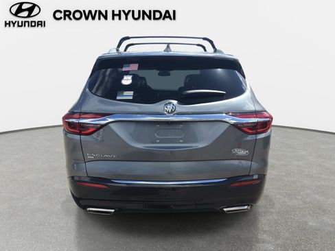 Used 2021 Buick Enclave Essence w/ Sound and Sites Package AWD/4WD image 5