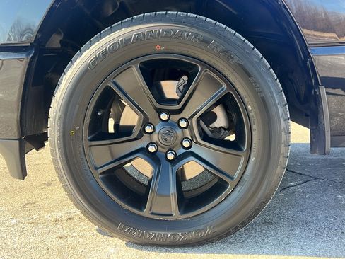 Used 2021 RAM 1500 Big Horn image 12