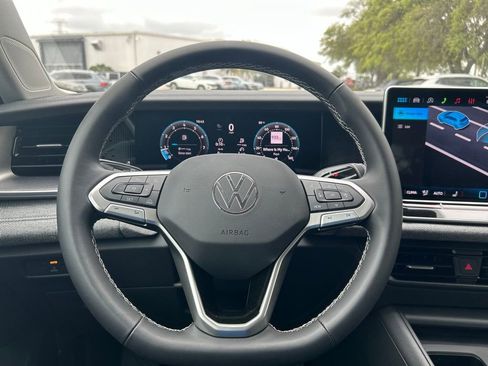 New 2026 Volkswagen Tiguan S FWD image 20