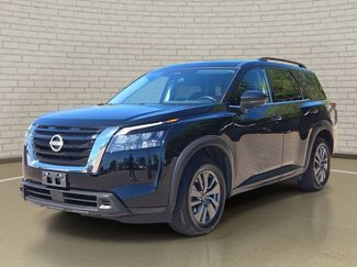 Certified 2024 Nissan Pathfinder SV video 1