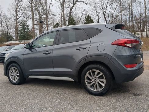 Used 2018 Hyundai Tucson SEL Plus w/ Cargo Package image 6