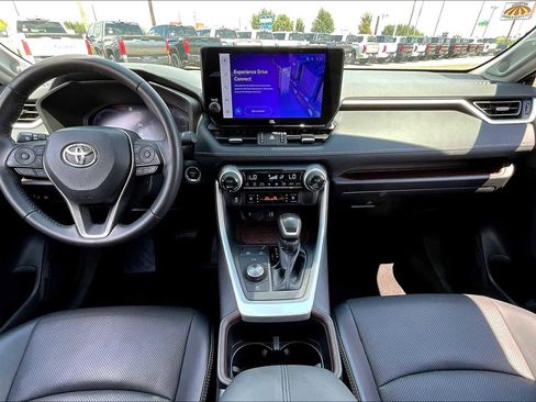 Used 2024 Toyota RAV4 Limited image 16