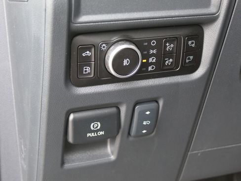 New 2025 Ford F150 Lariat w/ Equipment Group 501A Mid image 28