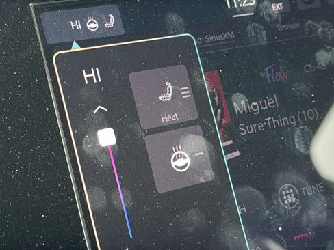 Used 2024 Jeep Grand Cherokee Altitude image 25