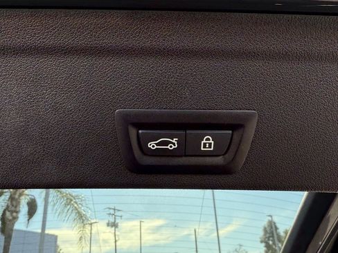 Used 2023 BMW X6 M50i w/ Parking Assistance Package image 16