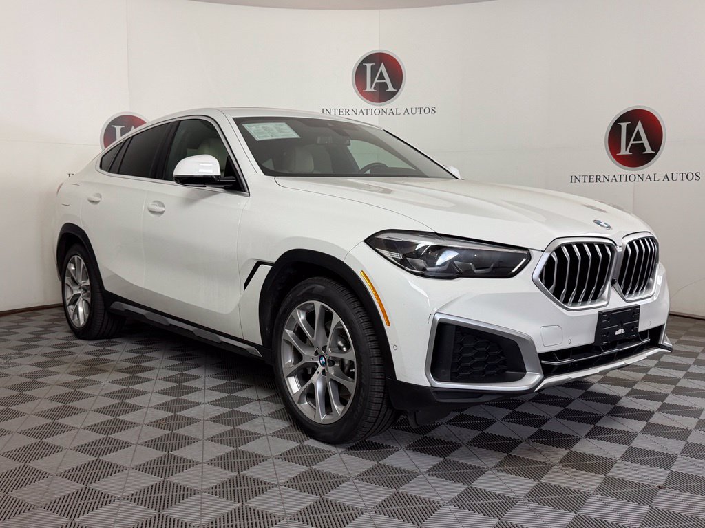 Used 2022 BMW X6 xDrive40i w/ Premium Package AWD/4WD image 1