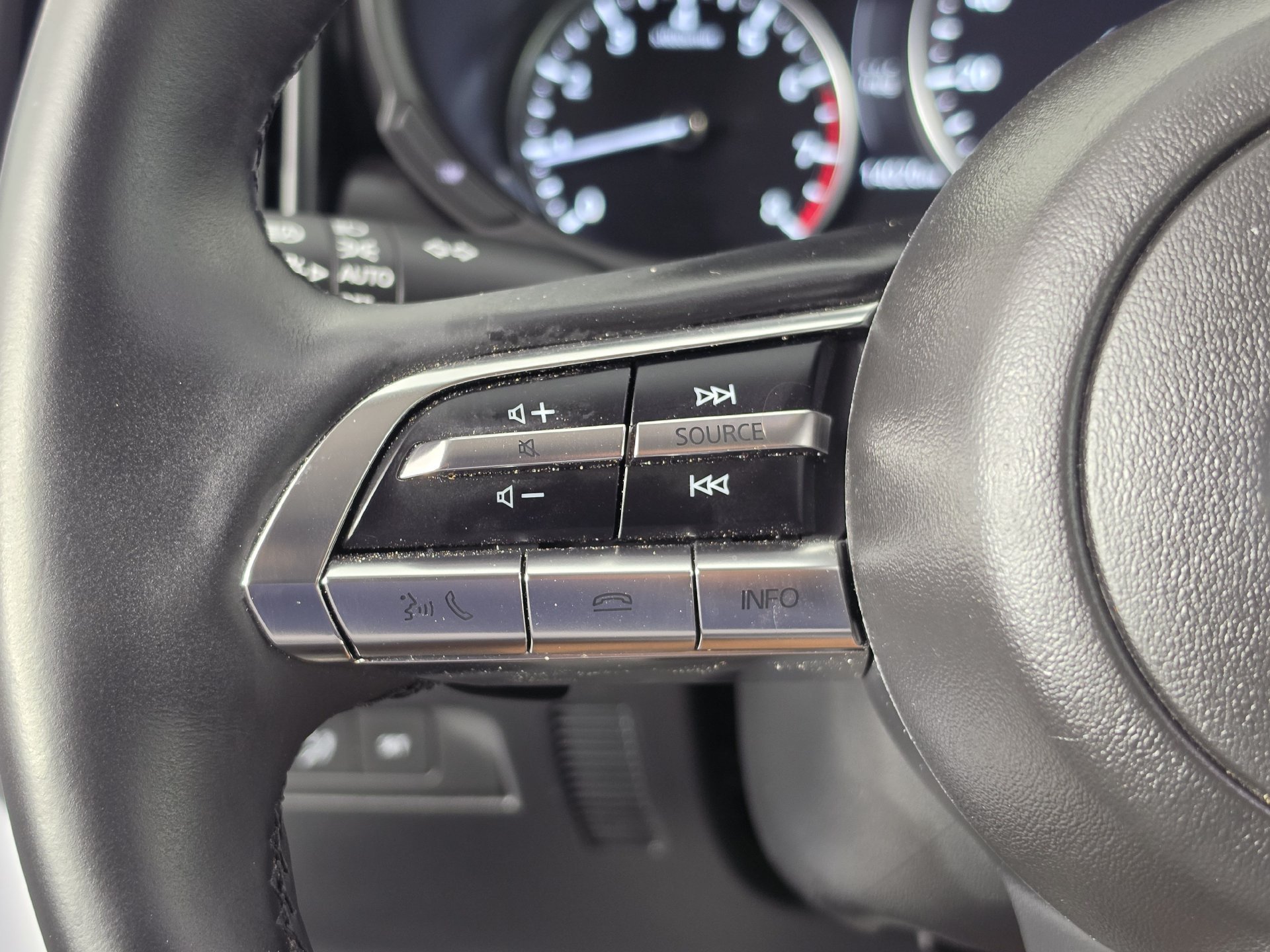 Used 2025 MAZDA CX-50 AWD 2.5 Turbo w/ Weather Package image 8