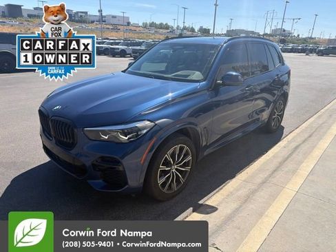 Used 2022 BMW X5 M50i AWD/4WD image 3