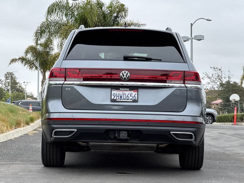 Used 2024 Volkswagen Atlas SE FWD image 5