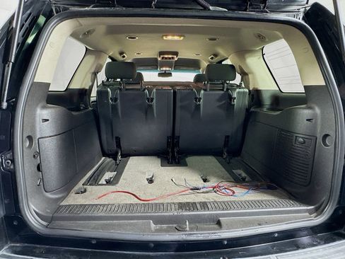 Used 2010 GMC Yukon SLE w/ Convenience Package image 27