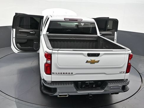 Used 2023 Chevrolet Silverado 1500 LTZ w/ Z71 Off-Road Package AWD/4WD image 36