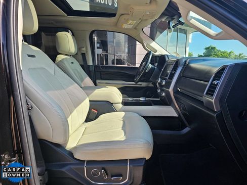 Used 2021 Ford Expedition Max Platinum AWD/4WD image 30