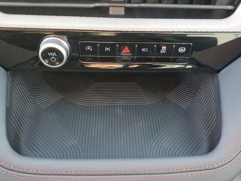 New 2026 Ford Explorer Active w/ Active Comfort Package image 30