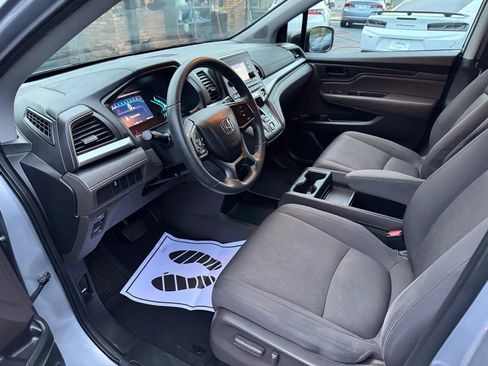 Used 2018 Honda Odyssey LX image 22