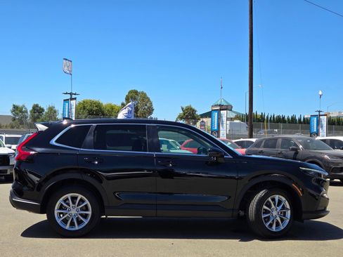 Used 2026 Honda CR-V EX image 8