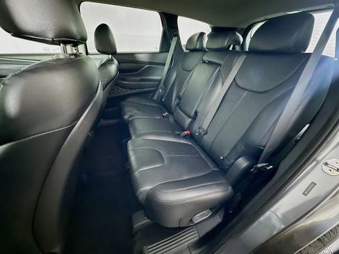 Used 2019 Hyundai Santa Fe SE FWD image 26