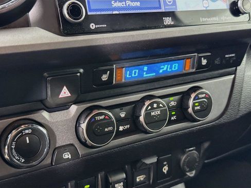 Used 2021 Toyota Tacoma TRD Pro AWD/4WD image 18