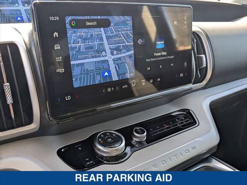 Certified 2025 Ford Expedition Active RWD image 17