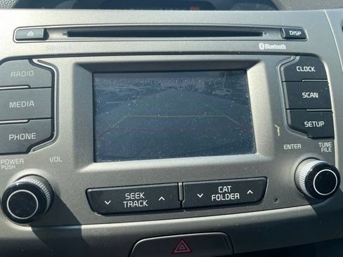 Used 2016 Kia Sportage LX w/ LX Popular Package FWD image 12