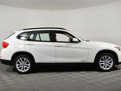 Used 2015 BMW X1 xDrive28i image 7