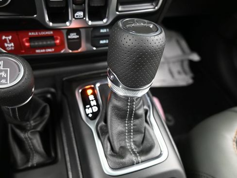 New 2026 Jeep Gladiator Mojave AWD/4WD image 21