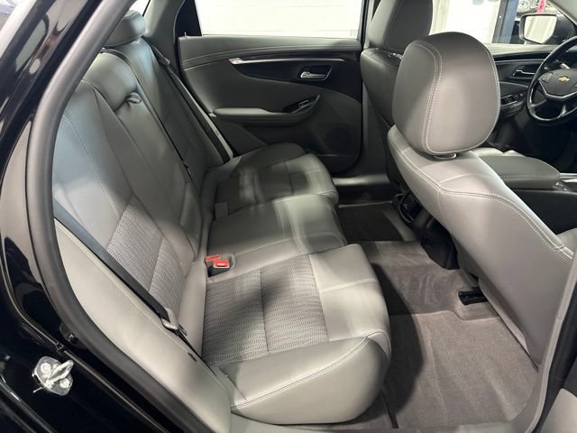 Used 2018 Chevrolet Impala LT w/ LT Convenience Package FWD image 38