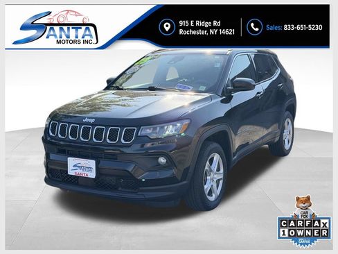 Used 2023 Jeep Compass Latitude w/ Convenience Group AWD/4WD image 1