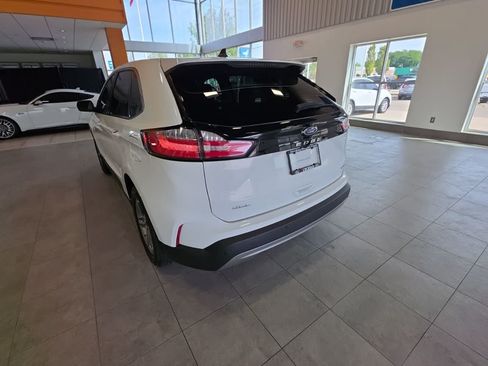 Used 2024 Ford Edge SEL w/ Convenience Package AWD/4WD image 11
