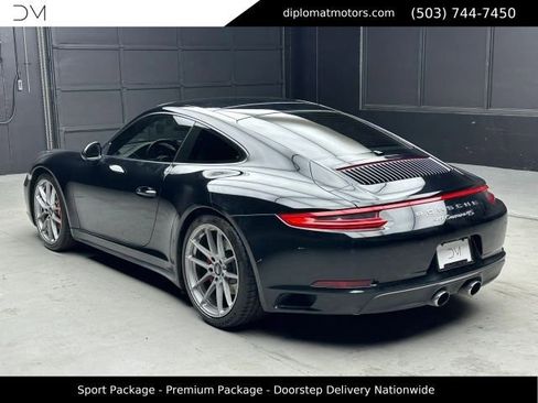 Used 2017 Porsche 911 Carrera 4S AWD/4WD image 5