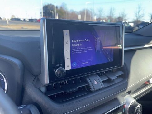 Certified 2024 Toyota RAV4 XLE AWD/4WD image 7