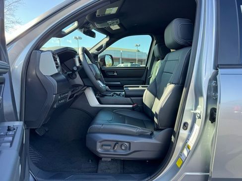 New 2026 Toyota Tundra SR5 AWD/4WD image 15