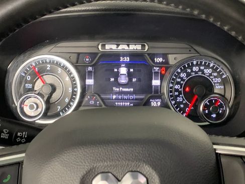 Used 2022 RAM 1500 Laramie AWD/4WD image 23