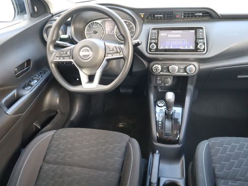 Used 2022 Nissan Kicks S image 27