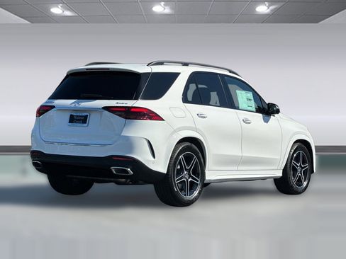 New 2026 Mercedes-Benz GLE 580 4MATIC image 8