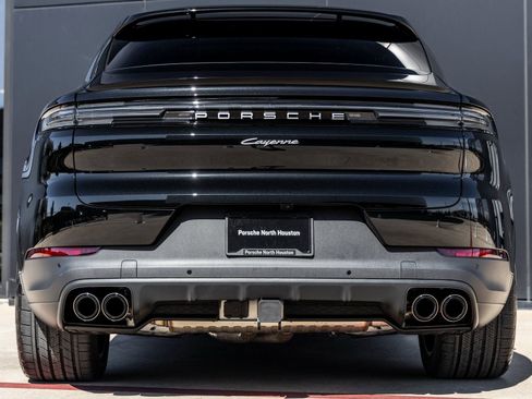New 2026 Porsche Cayenne E-Hybrid Coupe image 10