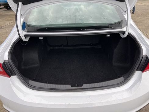 Used 2023 Chevrolet Malibu LT image 51