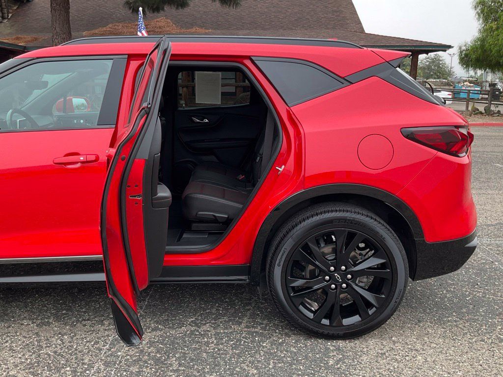 Used 2019 Chevrolet Blazer RS AWD/4WD image 22