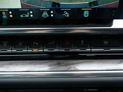 New 2026 Chevrolet Silverado 3500 LTZ w/ LTZ Convenience Package image 18