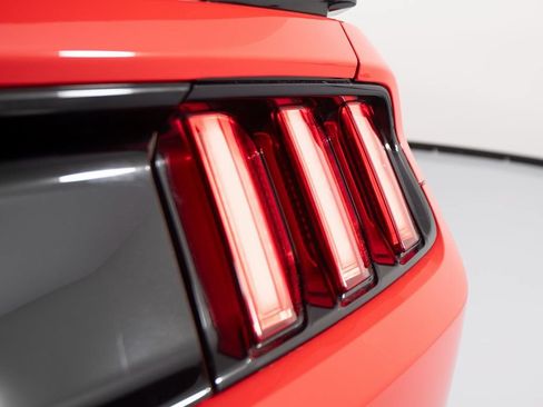 Used 2017 Ford Mustang Shelby GT350R RWD image 50