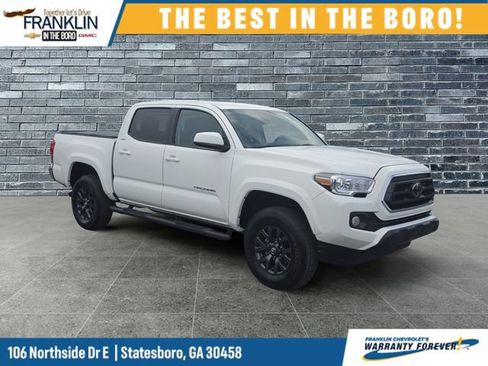 Used 2023 Toyota Tacoma SR5 RWD image 8