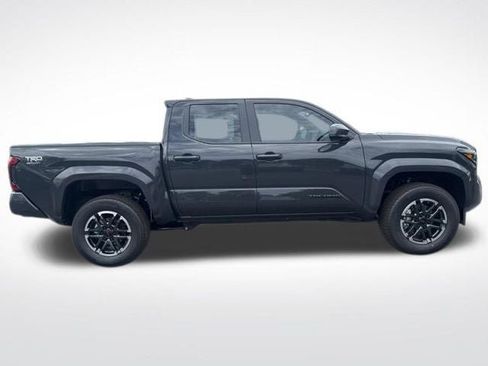 New 2026 Toyota Tacoma TRD Sport AWD/4WD image 6